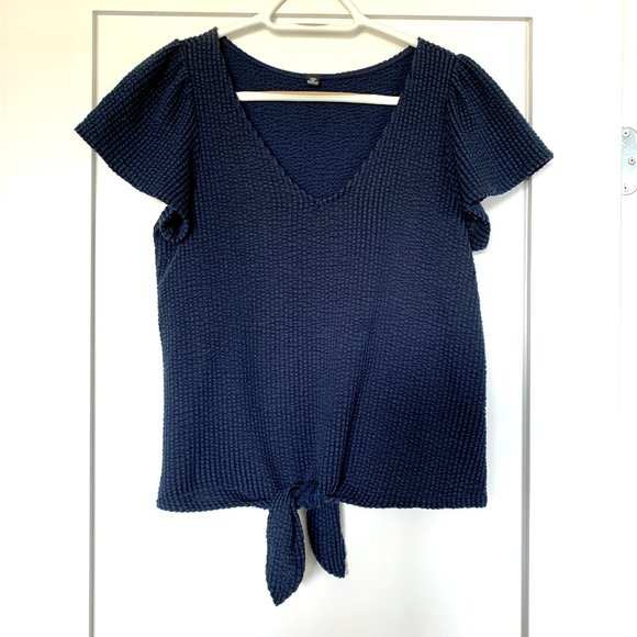 LAST CHANCE Black & Blue Front Tie Top - Picture 1 of 6